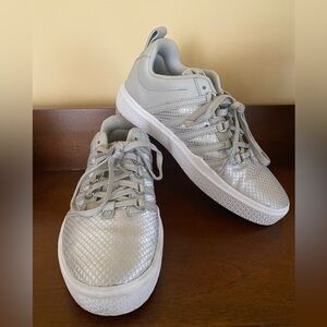 💥 Clearance Sale! K•Swiss Gray Sneakers